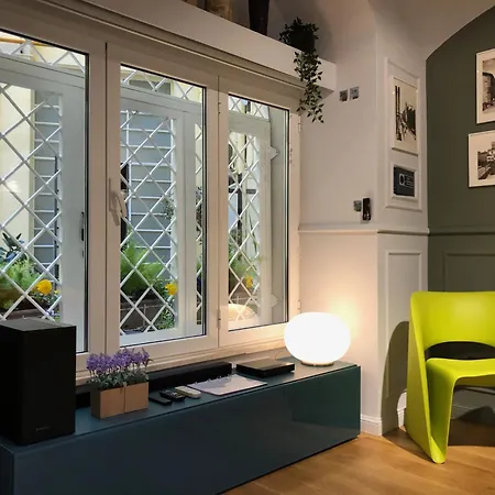 Lata Rana Colosseum Luxury Loft Apartment