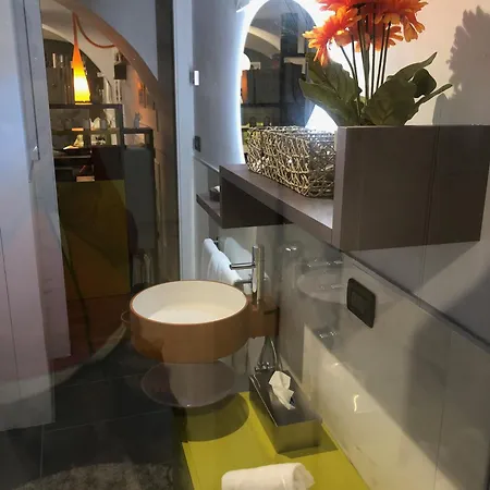 Lata Rana Colosseum Luxury Loft